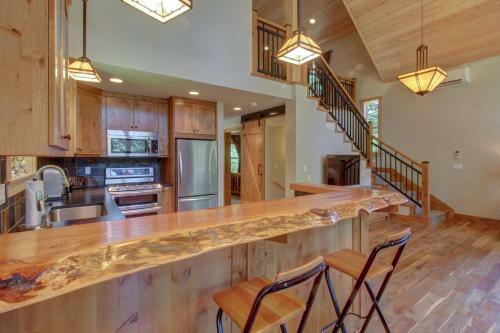 Elk Meadows Escape