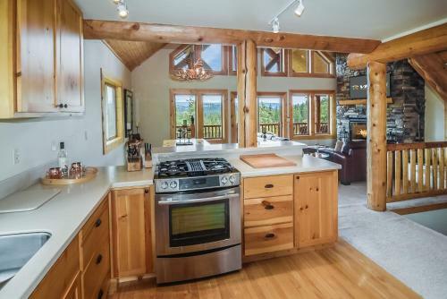 Stoneridge Retreat