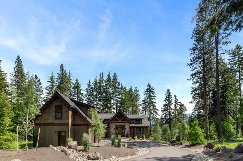 Elk Run Lodge