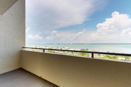 Apartamento Lighthouse Towers Condominium