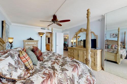 Apartamento Lighthouse Towers Condominium