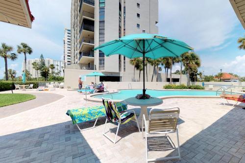 Apartamento Lighthouse Towers Condominium