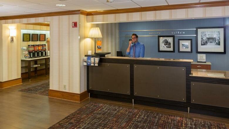 Hotel Hampton Inn Airport/ Galleria Mall