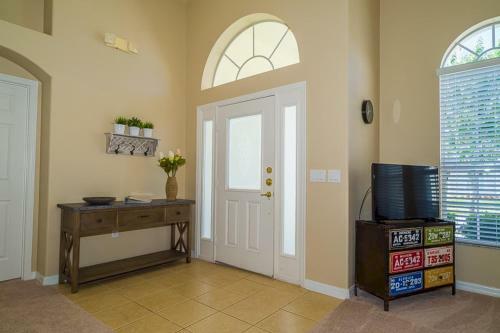 4 Bd With Spa And Games Room 15830rhl Villa