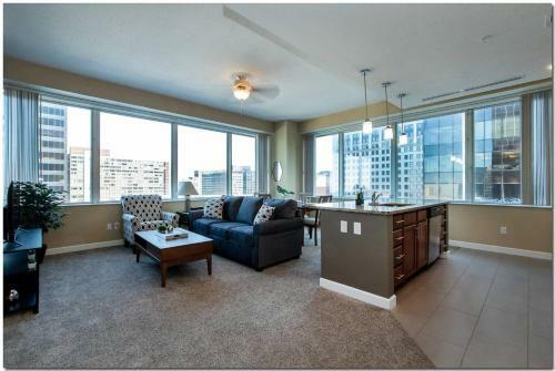 Apartamento Central & Spacious Downtown Gem