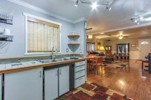 Cottage Escape To Downtown Coeur D'alene