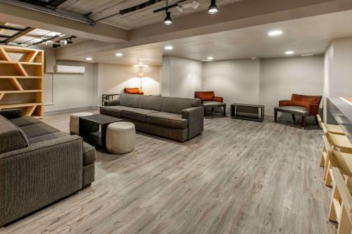 Hotel TRYP By Wyndham College Station