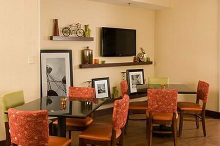 Hotel Hampton Inn Orlando-south Of Universal Studios