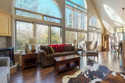285 Randall Farm