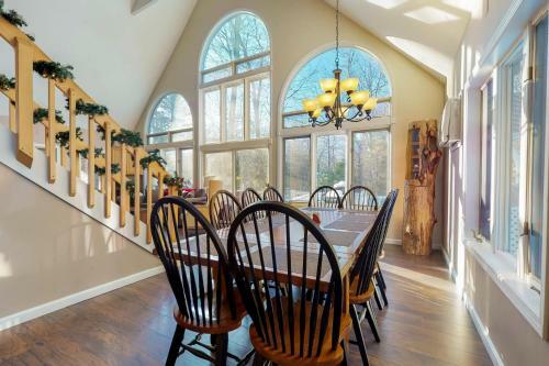285 Randall Farm