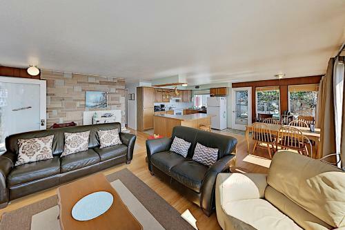 159 Keystone Ave Home