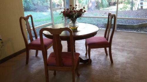 Moss Rose Vacation Home