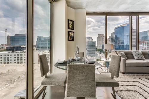 Apartamento Uptown Victory Park 1216