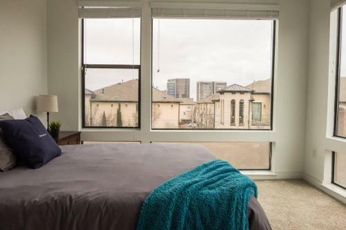 Apartamento Bright + Spacious | Parking @ West Village 2br