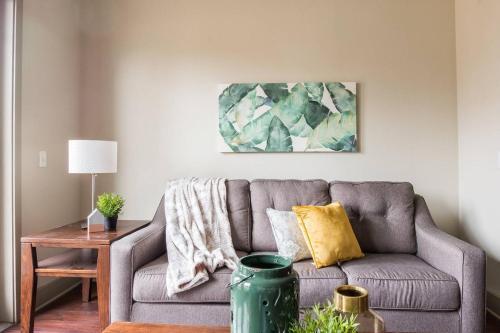 Apartamento Contemporary 1br | Arts + Dining + Shopping