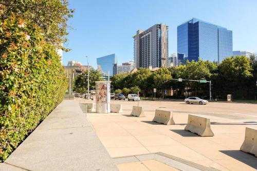 Apartamento Experience Dallas Hotspots | Prime Uptown Location