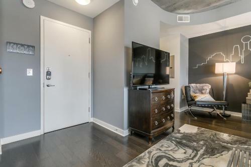 Uptown Victory Park 1210