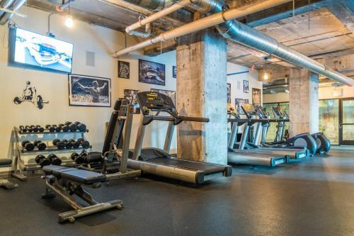 Apartamento Modern Industrial | Historic 1br @ Prime Location