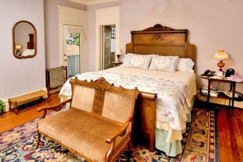 The Corinthian Bed And Breakfast