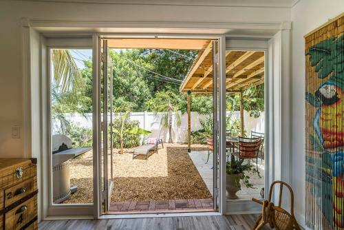Palms On 7 - Cottage 2