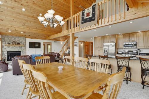 Moosie Chalet Four-bedroom Chalet