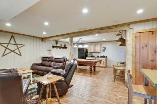 Mountain Glory Four-bedroom Chalet