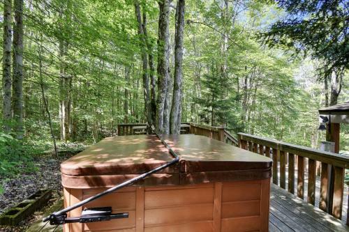 Otters Den Four-bedroom Chalet