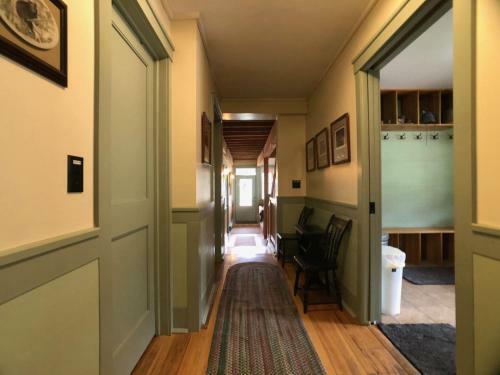 Hemlock Lodge