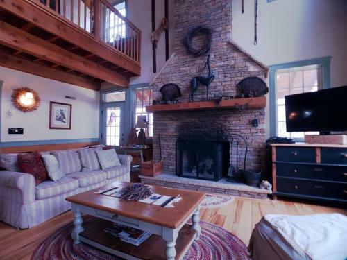 Hemlock Lodge