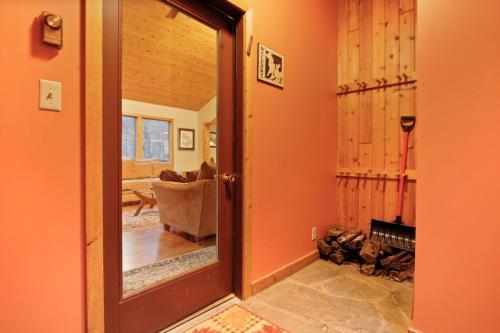 Zee Place Three-bedroom Chalet