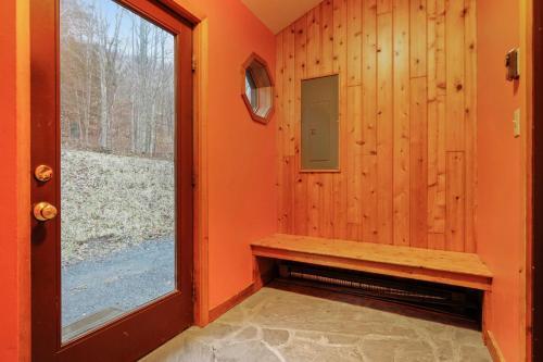Zee Place Three-bedroom Chalet