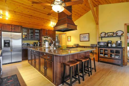 Sunnyside Five-bedroom Chalet