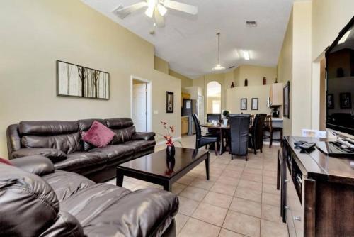 Paloma Home 316