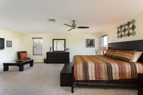 Legacy Park Villa 312
