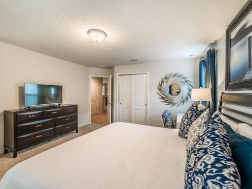 Rhodes Dwelling 8904