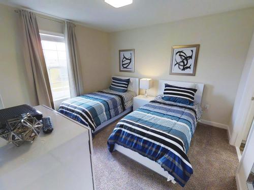 Aco Six Bedroom Home In Champions Gate (1705)