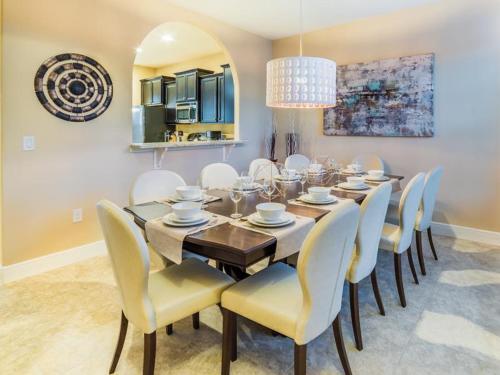 Villa Solterra Resort Platinum - 683 Holiday Home