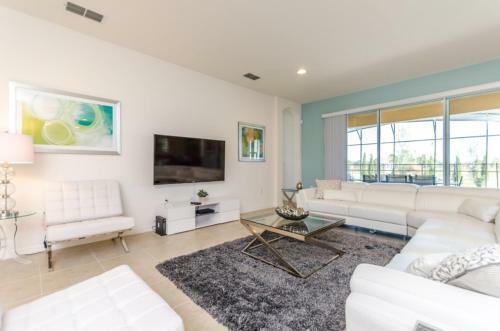 Solterra Blvd Villa 6160boa