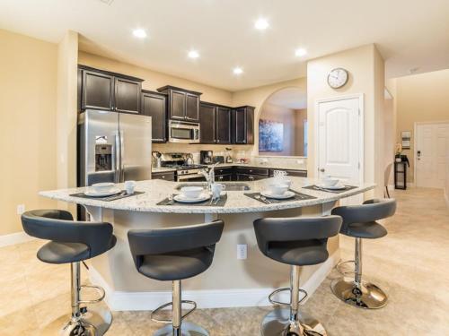 Oakbourne Fiesta 5348