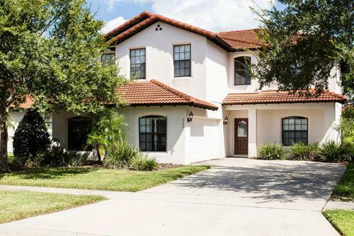 High Grove Resort - 320