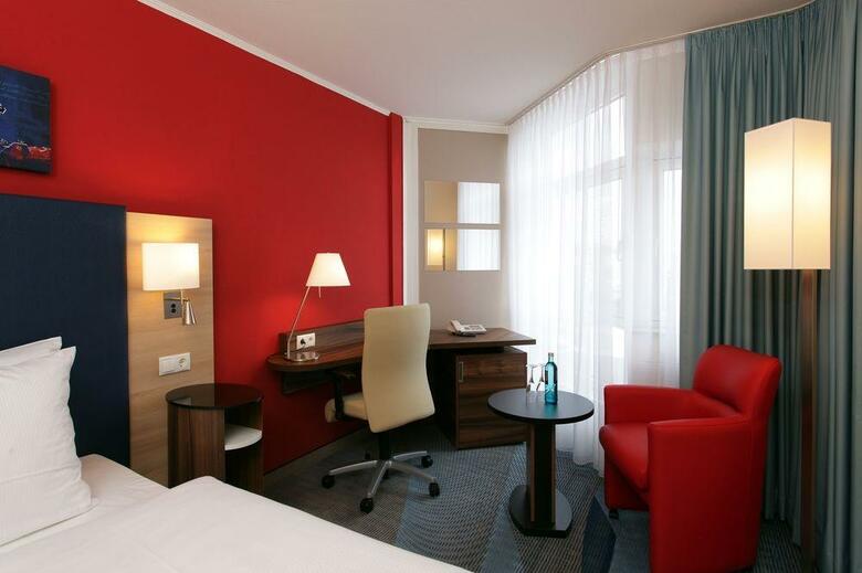 Hotel Ramada Bruhl