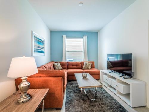 Oak Tree Villa 4140