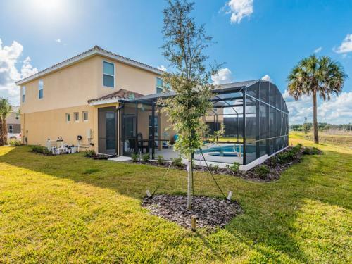 Oak Tree Villa 4127