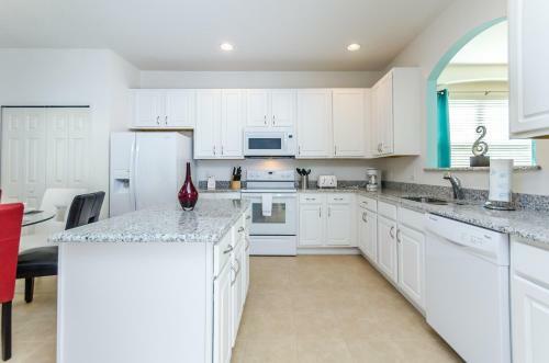 Villa Acacia Grove