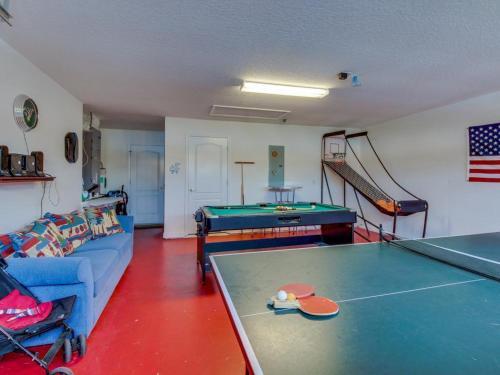 Sundrop Villa