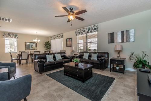 Rolling Fairway Villa 1458
