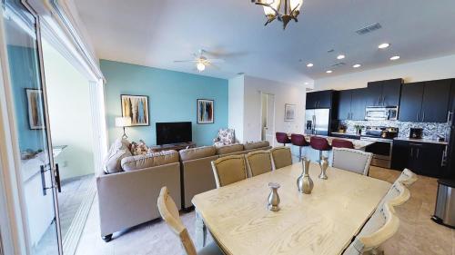 Aco - 4 Bd With Private Pool (1701)