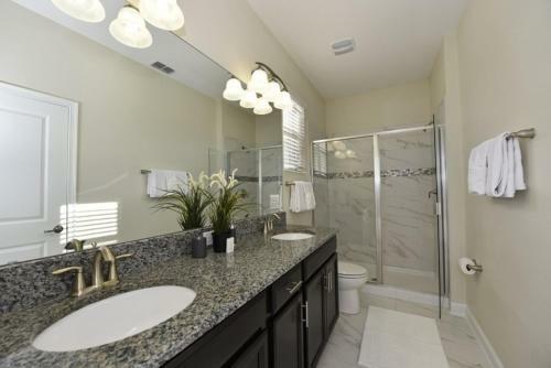 Champions Gate-1624gmvdjgil
