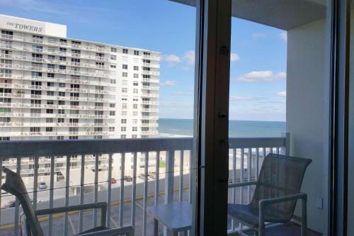 Daytona Beach Resort Unit #817
