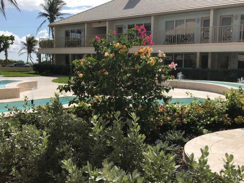 Hotel The Dover House Resort